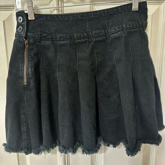 Free People black private school pleated skirt - Picture 4 of 14